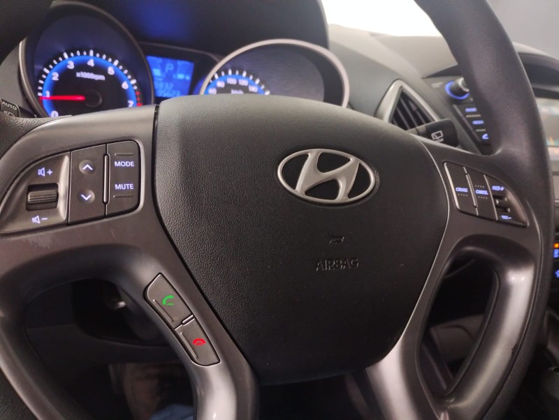 HYUNDAI IX 35 IX35 2.0 2018/2018 TIAGO AUTOMÓVEIS VENÂNCIO AIRES / Carros no Vale