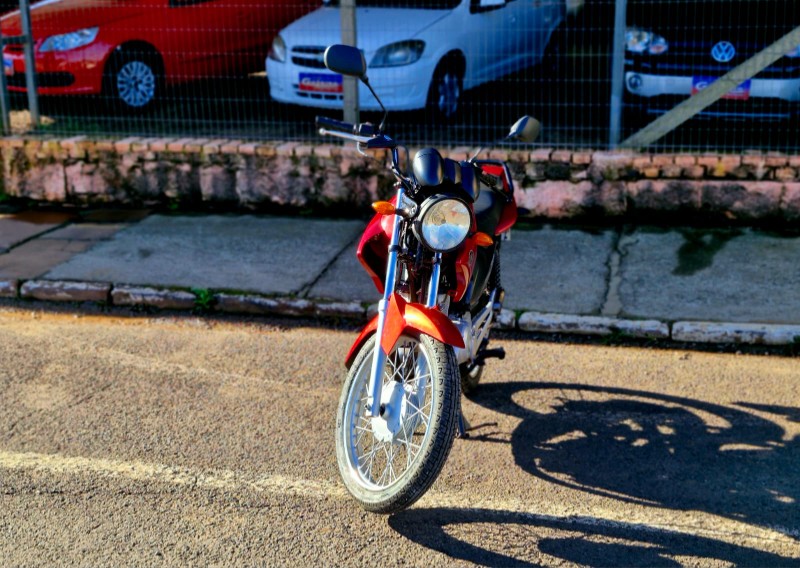YAMAHA YBR 125 FACTOR E 2011/2012 CRUZEIRO MULTIMARCAS CRUZEIRO DO SUL / Carros no Vale