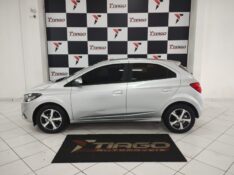CHEVROLET ONIX 1.4 LTZ 2017/2017 TIAGO AUTOMÓVEIS VENÂNCIO AIRES / Carros no Vale