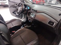 CHEVROLET ONIX 1.4 LTZ 2017/2017 TIAGO AUTOMÓVEIS VENÂNCIO AIRES / Carros no Vale