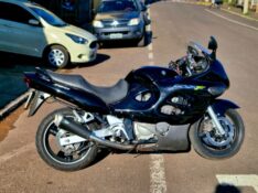 SUZUKI MOTOS GSX 750 F 2006/2007 CRUZEIRO MULTIMARCAS CRUZEIRO DO SUL / Carros no Vale