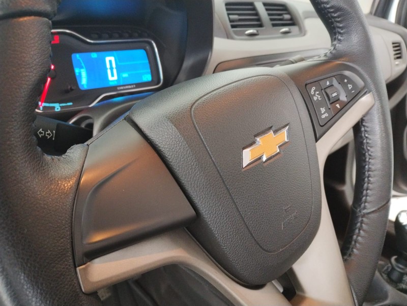 CHEVROLET SPIN 1.8 LTZ 2016/2016 TIAGO AUTOMÓVEIS VENÂNCIO AIRES / Carros no Vale