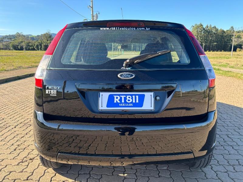 FORD FIESTA CLASS 1.0 /2010 RT 811 VEÍCULOS ARROIO DO MEIO / Carros no Vale