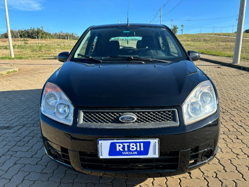 FORD FIESTA CLASS 1.0 /2010 RT 811 VEÍCULOS ARROIO DO MEIO / Carros no Vale