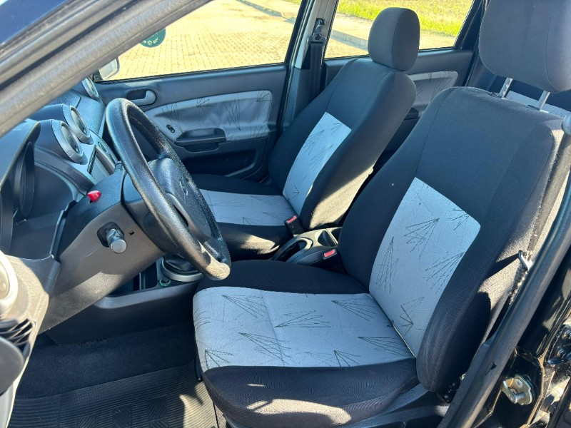 FORD FIESTA CLASS 1.0 /2010 RT 811 VEÍCULOS ARROIO DO MEIO / Carros no Vale