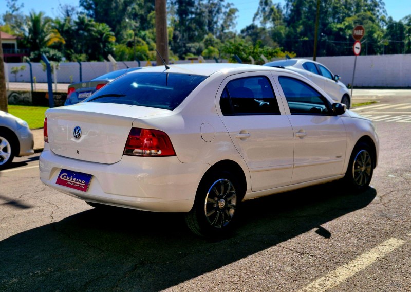 VOLKSWAGEN VOYAGE 1.6 2011/2011 CRUZEIRO MULTIMARCAS CRUZEIRO DO SUL / Carros no Vale