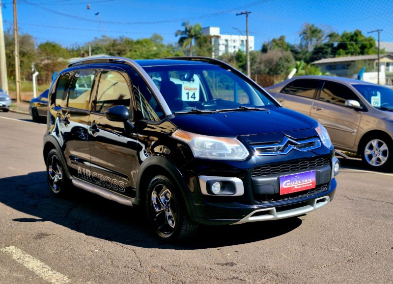 CITROEN AIRCROSS 1.6 GLX 16V 2013/2014 CRUZEIRO MULTIMARCAS CRUZEIRO DO SUL / Carros no Vale