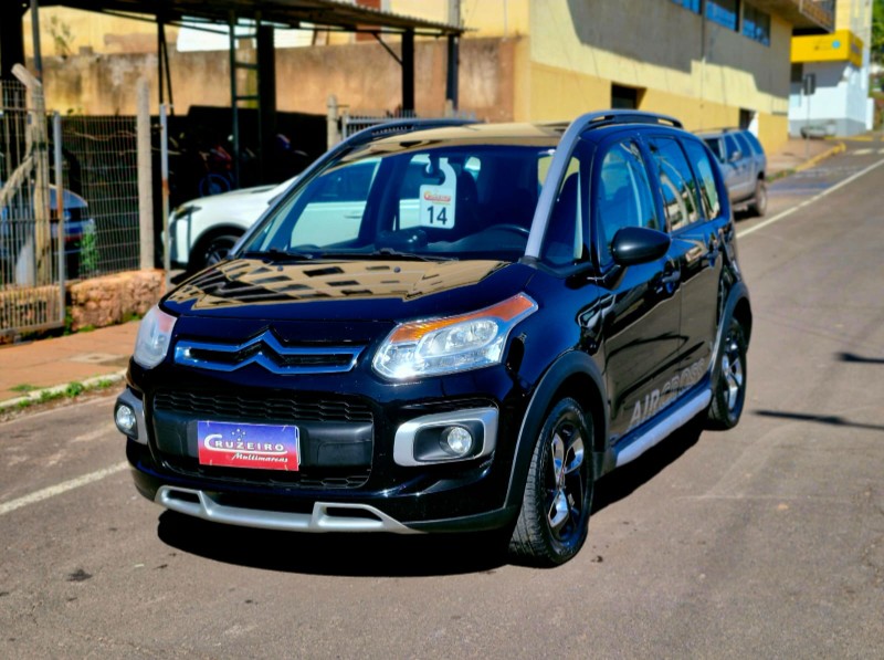 CITROEN AIRCROSS 1.6 GLX 16V 2013/2014 CRUZEIRO MULTIMARCAS CRUZEIRO DO SUL / Carros no Vale
