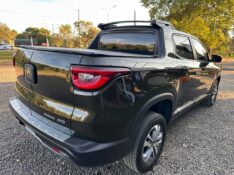 FIAT TORO FREEDOM 1.8 /2017 MENEGHINI VEÍCULOS ARROIO DO MEIO / Carros no Vale