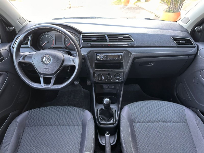 VOLKSWAGEN GOL 1.0 /2023 MENEGHINI VEÍCULOS ARROIO DO MEIO / Carros no Vale