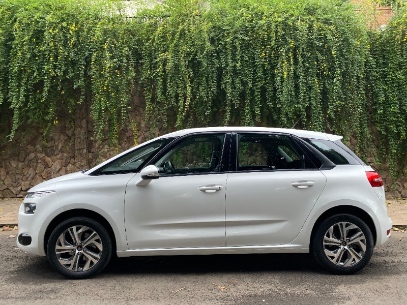 CITROEN C4 2015/2016 ESTAÇÃO DO CARRO ESTRELA / Carros no Vale