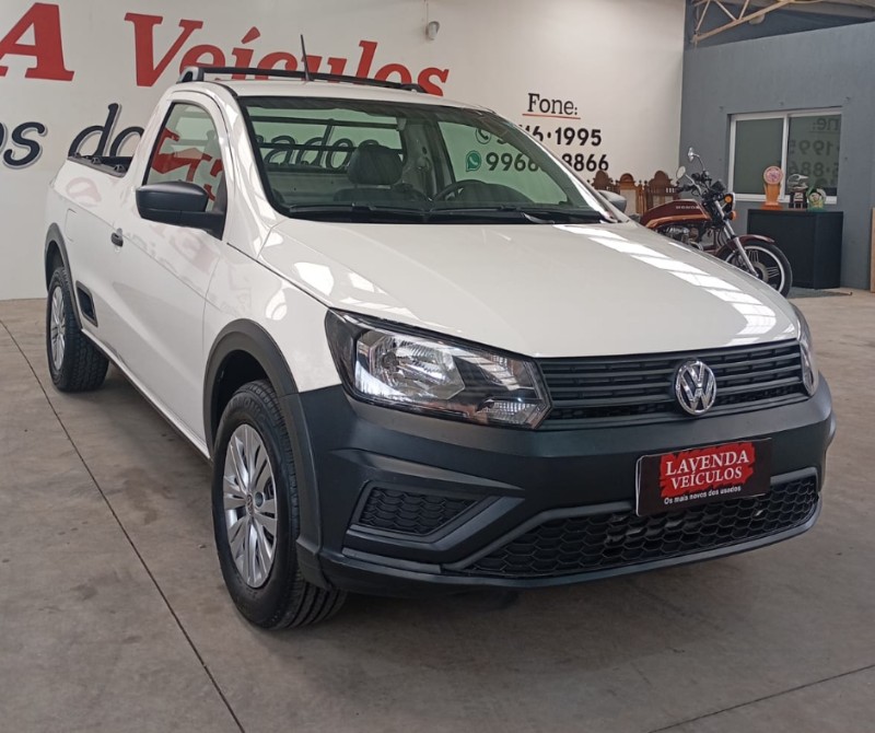 VOLKSWAGEN SAVEIRO 1.6 CS 8V 2021/2022 LAVENDA VEÍCULOS ARROIO DO MEIO / Carros no Vale