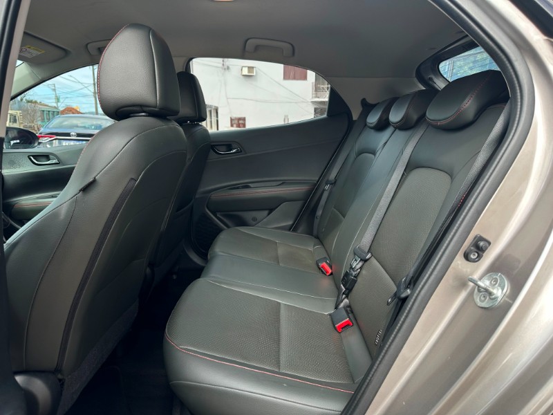 HYUNDAI HB20X DIAMOND 1.6 2021/2022 SÉTIMA VEÍCULOS GUAPORÉ / Carros no Vale