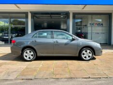 TOYOTA COROLLA GLI 1.8 AT FLEX 2010/2011 SÉTIMA VEÍCULOS GUAPORÉ / Carros no Vale