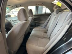 TOYOTA COROLLA GLI 1.8 AT FLEX 2010/2011 SÉTIMA VEÍCULOS GUAPORÉ / Carros no Vale
