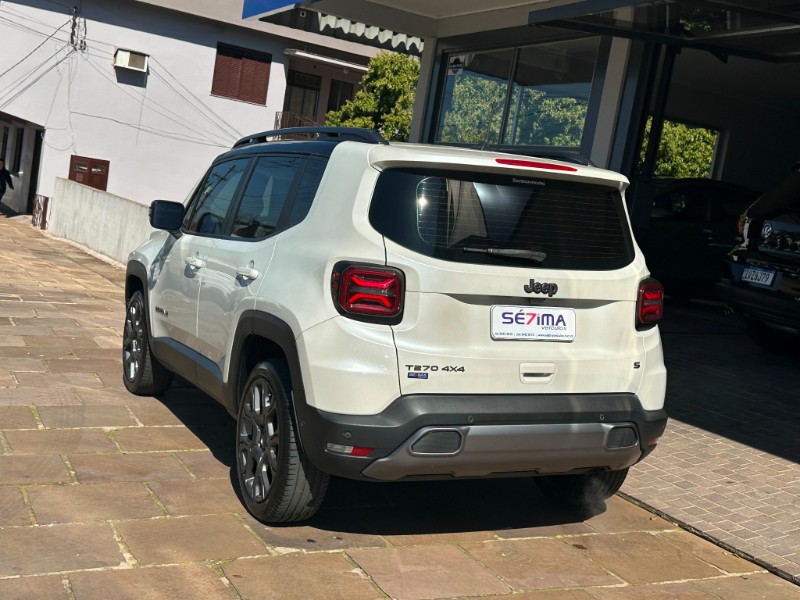JEEP RENEGADE S T270 1.3 TB 4X4 2022/2024 SÉTIMA VEÍCULOS GUAPORÉ / Carros no Vale