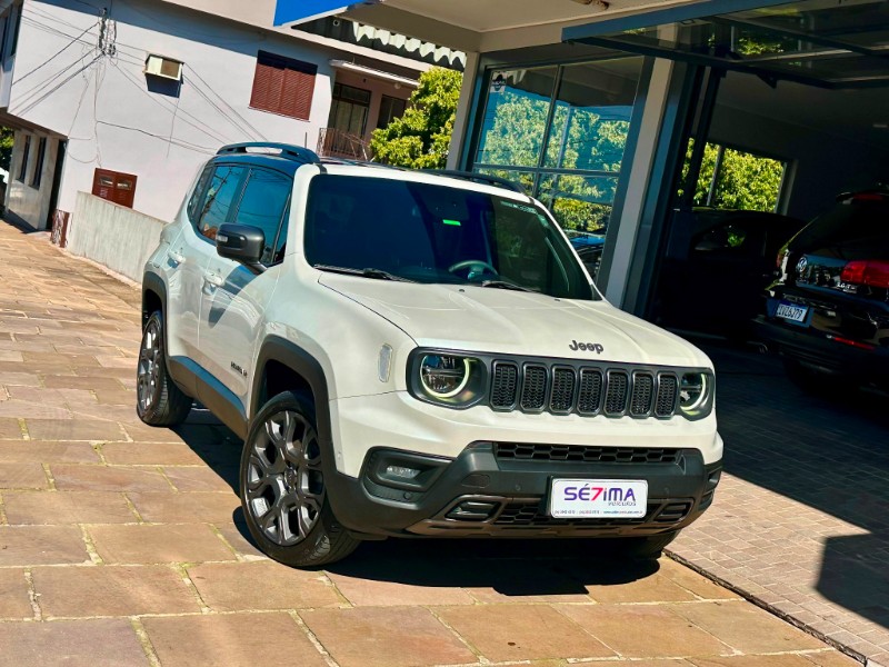 JEEP RENEGADE S T270 1.3 TB 4X4 2022/2024 SÉTIMA VEÍCULOS GUAPORÉ / Carros no Vale