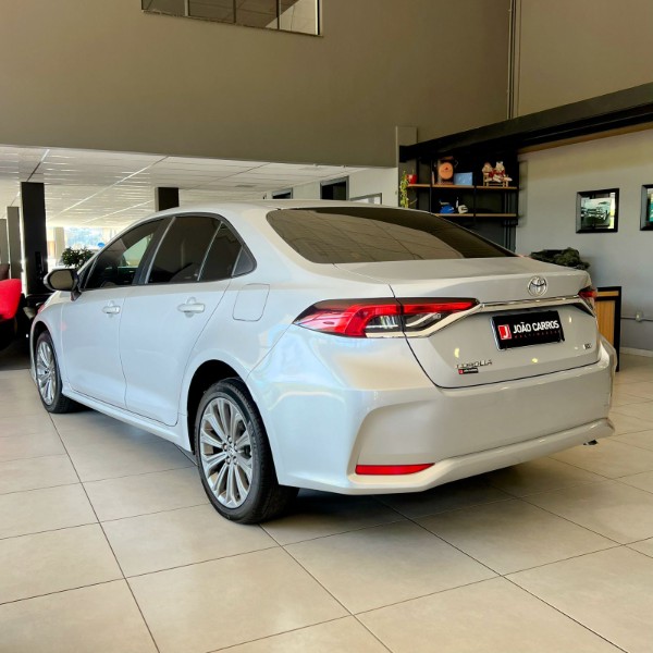 TOYOTA COROLLA 2.0 XEI 16V 2020/2020 JOÃO CARROS MULTIMARCAS GUAPORÉ / Carros no Vale