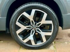 VOLKSWAGEN TAOS HIGHLINE 1.4 250 TSI 2023/2023 SÉTIMA VEÍCULOS GUAPORÉ / Carros no Vale
