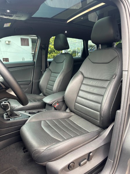 VOLKSWAGEN TAOS HIGHLINE 1.4 250 TSI 2023/2023 SÉTIMA VEÍCULOS GUAPORÉ / Carros no Vale