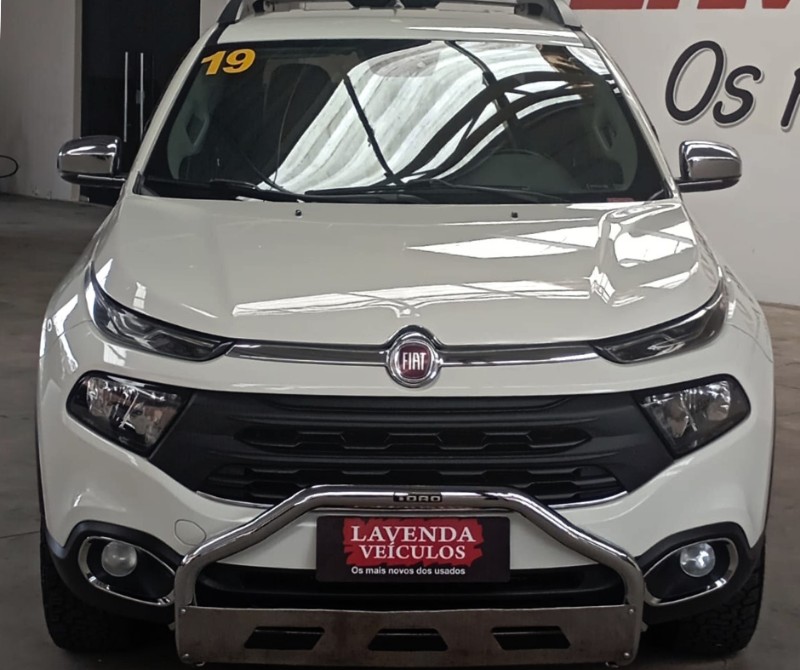 FIAT TORO 2.0 16V FREEDOM 2018/2019 LAVENDA VEÍCULOS ARROIO DO MEIO / Carros no Vale