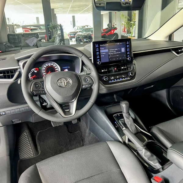 TOYOTA COROLLA 2.0 XEI 16V 2020/2020 JOÃO CARROS MULTIMARCAS GUAPORÉ / Carros no Vale TOYOTA COROLLA 2.0 XEI 16V 2020/2020 JOÃO CARROS MULTIMARCAS GUAPORÉ / Carros no Vale