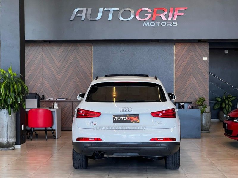 AUDI Q3 2.0 TFSI QUATTRO S TRONIC 2015/2015 AUTOGRIF MOTORS CAMPO BOM / Carros no Vale