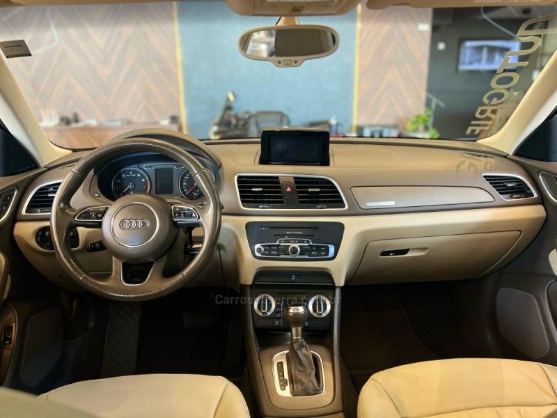 AUDI Q3 2.0 TFSI QUATTRO S TRONIC 2015/2015 AUTOGRIF MOTORS CAMPO BOM / Carros no Vale