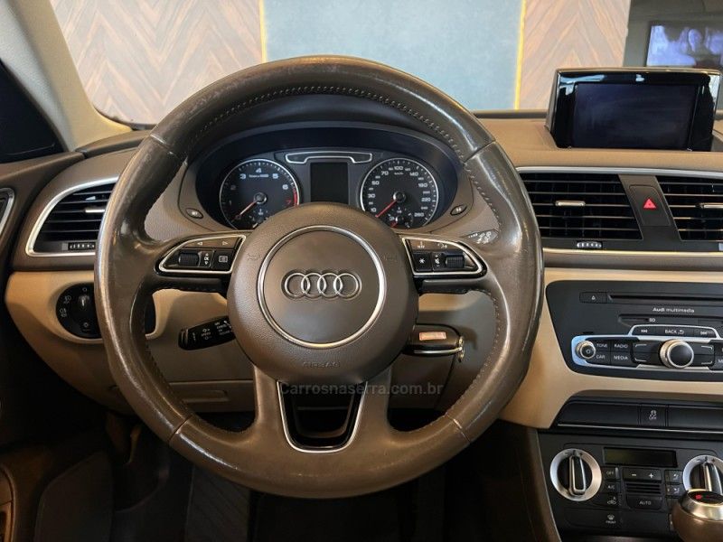 AUDI Q3 2.0 TFSI QUATTRO S TRONIC 2015/2015 AUTOGRIF MOTORS CAMPO BOM / Carros no Vale