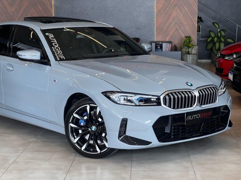 BMW 320I 2.0 M SPORT 16V TURBO ACTIVEFLEX 2024/2025 AUTOGRIF MOTORS CAMPO BOM / Carros no Vale