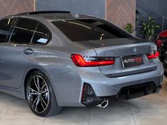 BMW 320I 2.0 M SPORT 16V TURBO ACTIVEFLEX 2022/2023 AUTOGRIF MOTORS CAMPO BOM / Carros no Vale