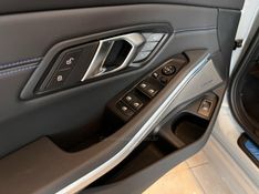 BMW 320I 2.0 M SPORT 16V TURBO ACTIVEFLEX 2024/2025 AUTOGRIF MOTORS CAMPO BOM / Carros no Vale
