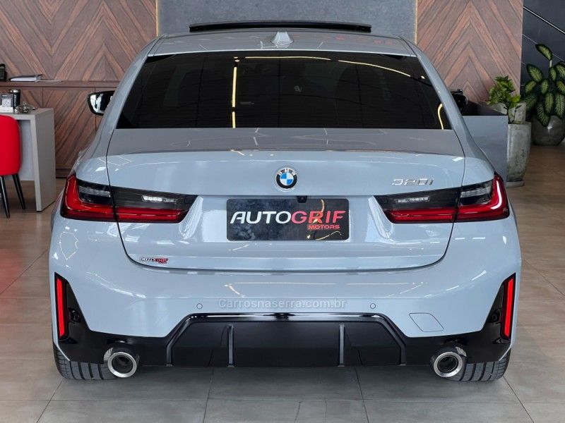 BMW 320I 2.0 M SPORT 16V TURBO ACTIVEFLEX 2024/2025 AUTOGRIF MOTORS CAMPO BOM / Carros no Vale