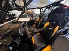 CAN-AM MAVERICK XRS 1000 2016/2016 AUTOGRIF MOTORS CAMPO BOM / Carros no Vale