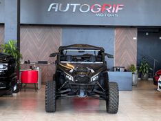 CAN-AM MAVERICK XRS X3 XRS TURBO RR SMART SHOX 2018/2018 AUTOGRIF MOTORS CAMPO BOM / Carros no Vale