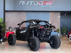CAN-AM MAVERICK XRS X3 XRS TURBO RR SMART SHOX 2018/2018 AUTOGRIF MOTORS CAMPO BOM / Carros no Vale