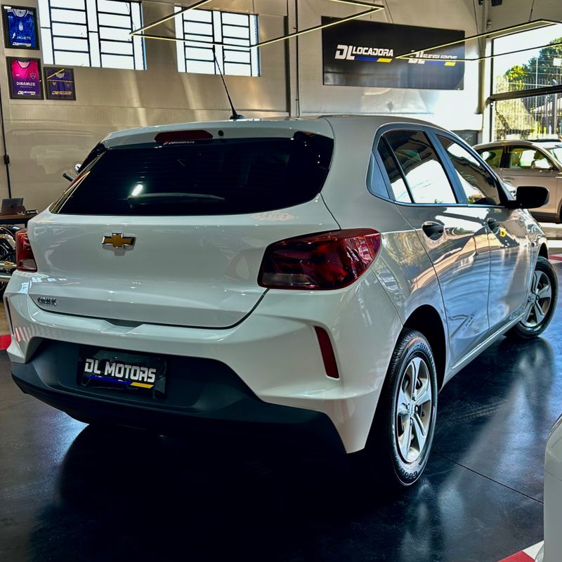 Chevrolet Onix 1.0 Hb 2024/2024 DL MOTORS LAJEADO / Carros no Vale