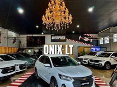 Chevrolet Onix 10 Lt2 2023/2024 DL MOTORS LAJEADO / Carros no Vale