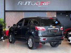 CHEVROLET TRAILBLAZER 2.8 LTZ 4X4 16V TURBO 2017/2018 AUTOGRIF MOTORS CAMPO BOM / Carros no Vale