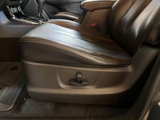 CHEVROLET TRAILBLAZER 2.8 LTZ 4X4 16V TURBO 2017/2018 AUTOGRIF MOTORS CAMPO BOM / Carros no Vale