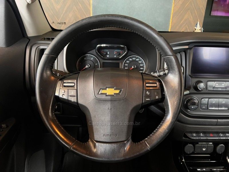 CHEVROLET TRAILBLAZER 2.8 LTZ 4X4 16V TURBO 2017/2018 AUTOGRIF MOTORS CAMPO BOM / Carros no Vale