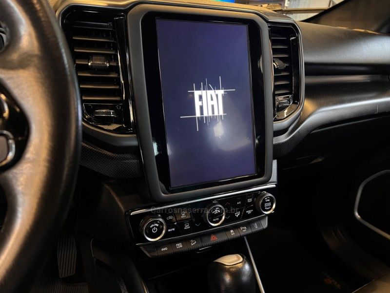 FIAT TORO 2.0 16V ULTRA 4X4 AT9 2022/2022 AUTOGRIF MOTORS CAMPO BOM / Carros no Vale