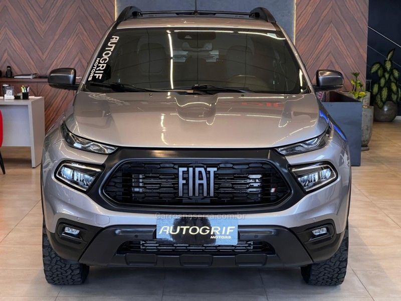 FIAT TORO 2.0 16V ULTRA 4X4 AT9 2022/2022 AUTOGRIF MOTORS CAMPO BOM / Carros no Vale