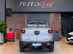 FIAT TORO 2.0 16V ULTRA 4X4 AT9 2022/2022 AUTOGRIF MOTORS CAMPO BOM / Carros no Vale