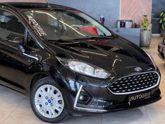 FORD FIESTA 1.6 SE STYLE HATCH 16V 2018/2018 AUTOGRIF MOTORS CAMPO BOM / Carros no Vale