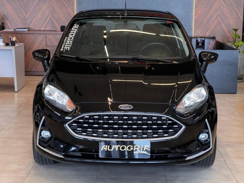 FORD FIESTA 1.6 SE STYLE HATCH 16V 2018/2018 AUTOGRIF MOTORS CAMPO BOM / Carros no Vale