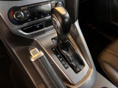 FORD FOCUS 2.0 TITANIUM HATCH 16V 2015/2015 AUTOGRIF MOTORS CAMPO BOM / Carros no Vale