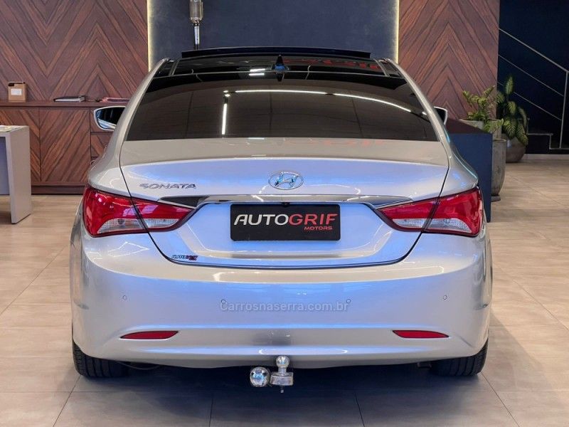 HYUNDAI SONATA 2.4 MPFI I4 16V 182CV 2012/2013 AUTOGRIF MOTORS CAMPO BOM / Carros no Vale