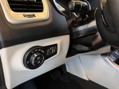 JEEP COMPASS 2.0 16V LONGITUDE 2018/2019 AUTOGRIF MOTORS CAMPO BOM / Carros no Vale