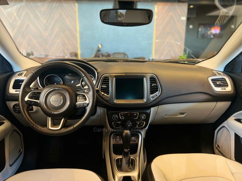 JEEP COMPASS 2.0 16V LONGITUDE 2018/2019 AUTOGRIF MOTORS CAMPO BOM / Carros no Vale